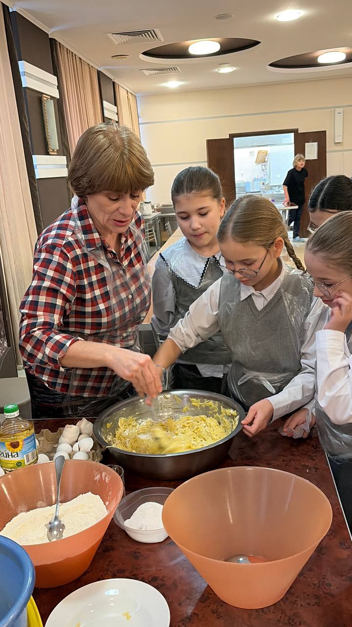 Выпекание латкеса - 2025