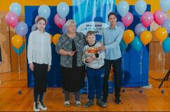 Вручение новогодних подарков семьям с особенными детьми